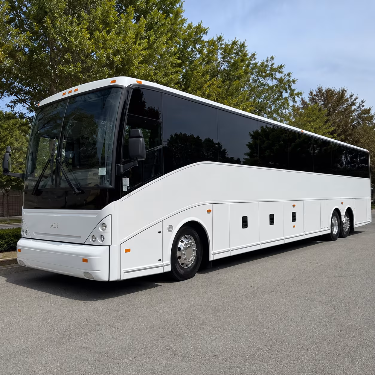 beat the heat summer shuttle service that keeps your team safe in lake havasu city
