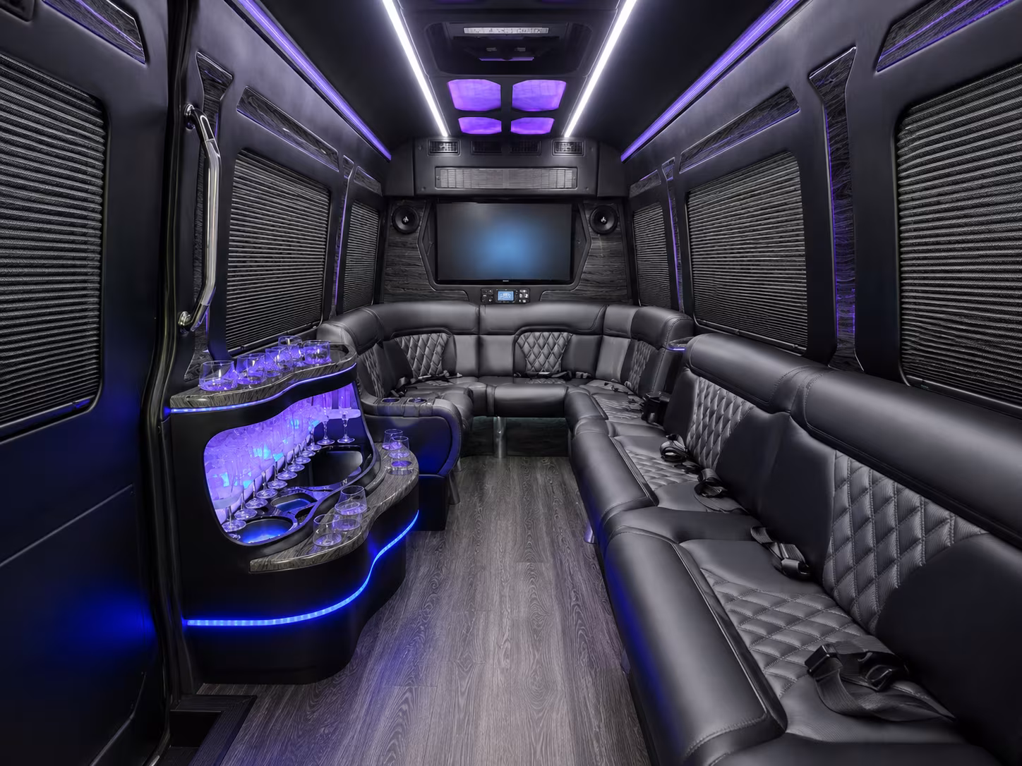 got 30 seconds get instant pricing for easter and christmas overflow shuttles in lake havasu city
