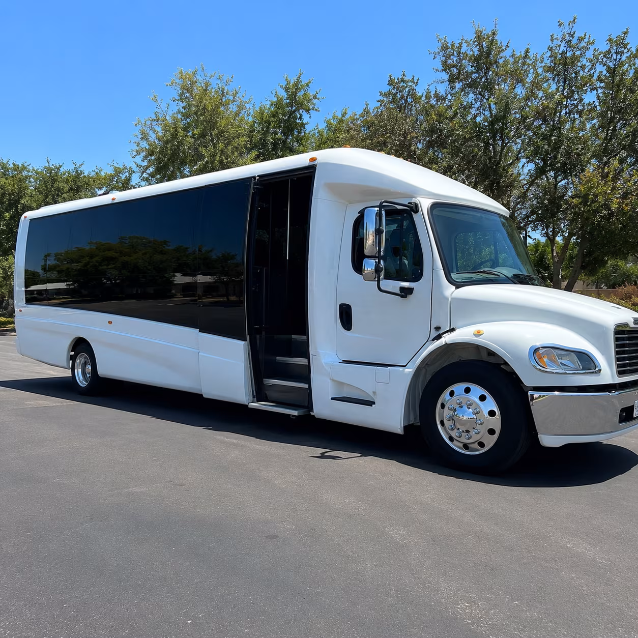lake havasu city airport transportation onboard seating